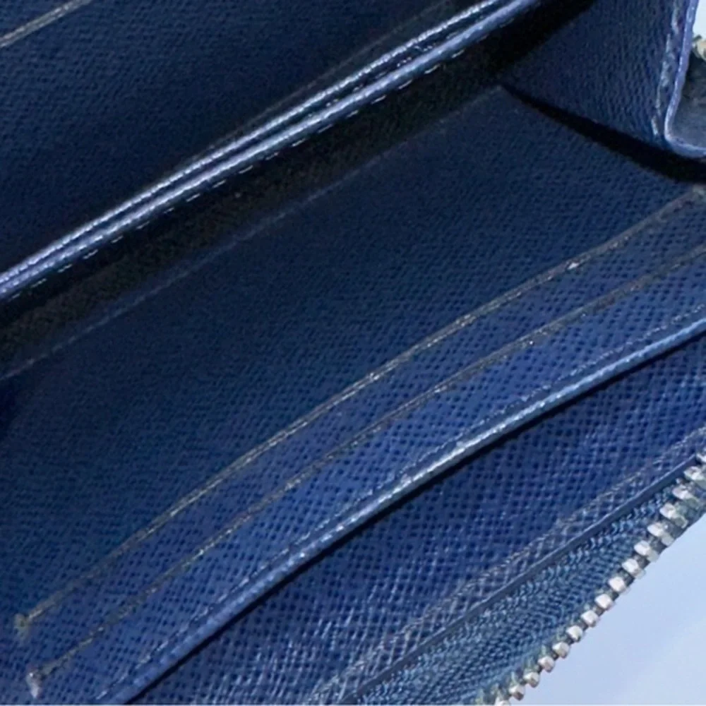 AUTHENTIC Louis Vuitton wallet. Preowned. Color: Navy blue. - Picture 10 of 12